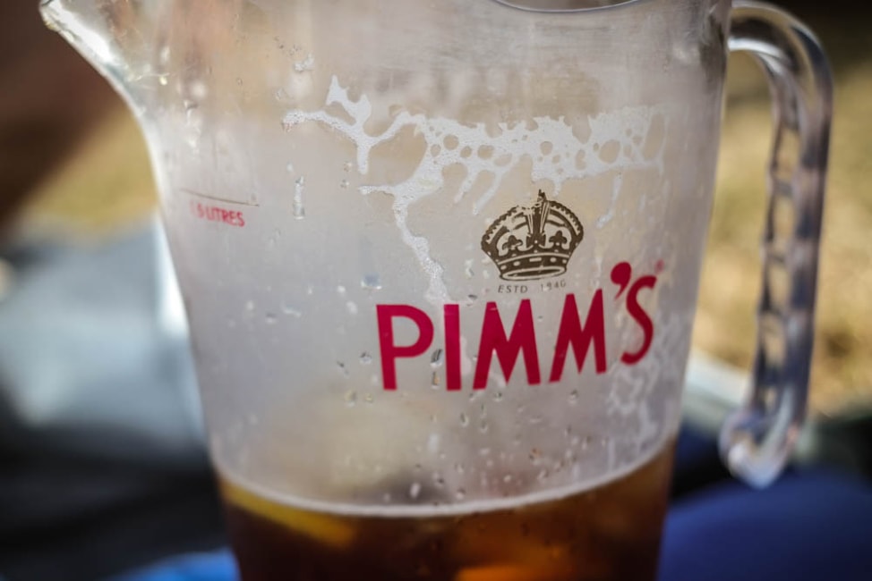 What to Love About Life in London: Drinking Pimm's outside!