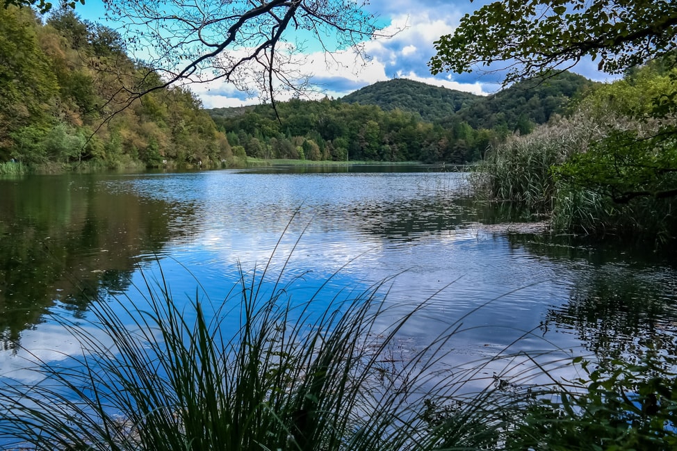Visiting Plitvice Lakes: the view over Lake Kozjak