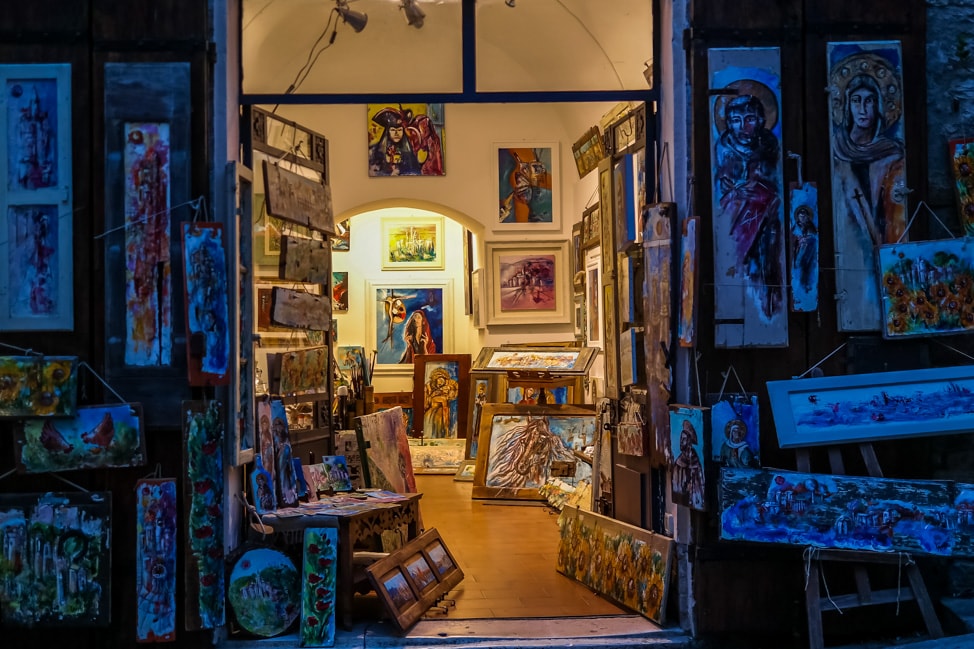 underrated italian destinations gift shop