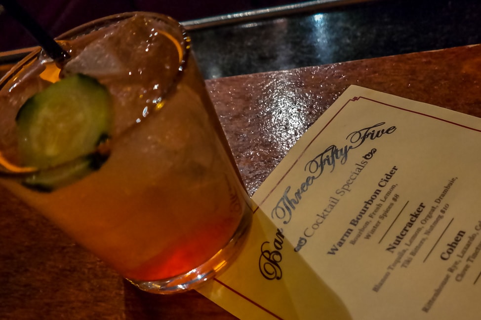 Downtown Oakland: the gin and tonic at Bar 355