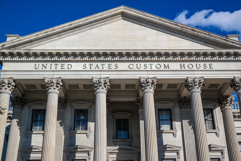 best things to do in charleston the custom house in charleston