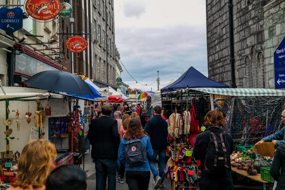 driving tour of Ireland