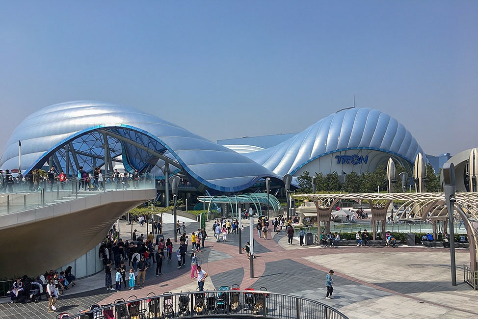 visiting Shanghai Disneyland during a holiday weekend