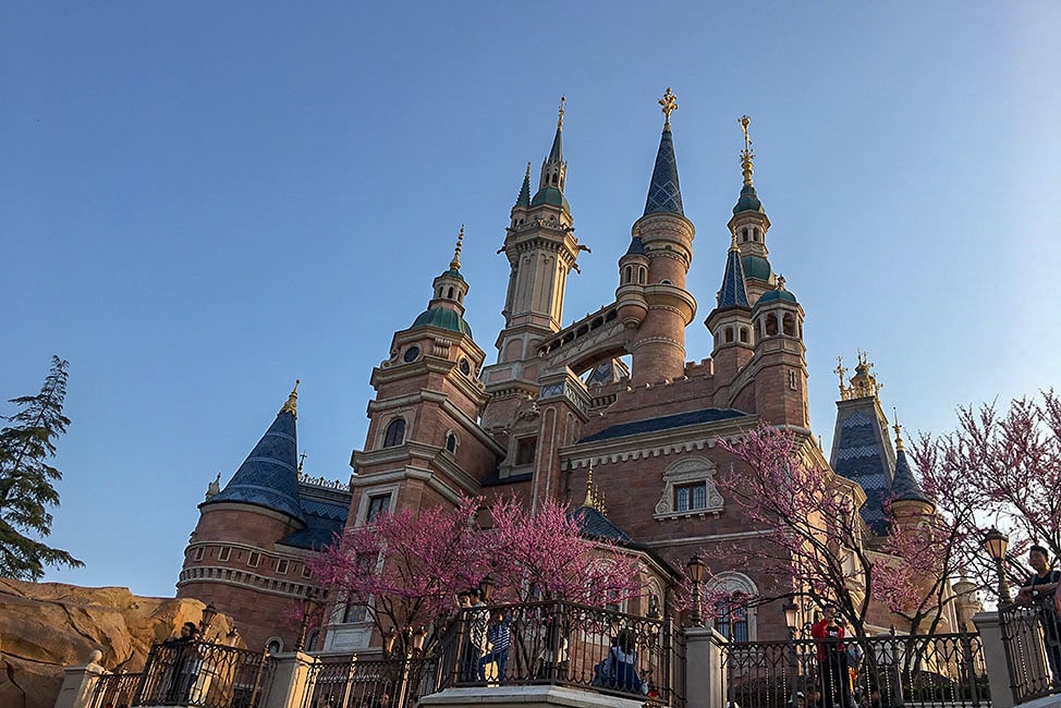 visiting Shanghai Disneyland during a holiday weekend