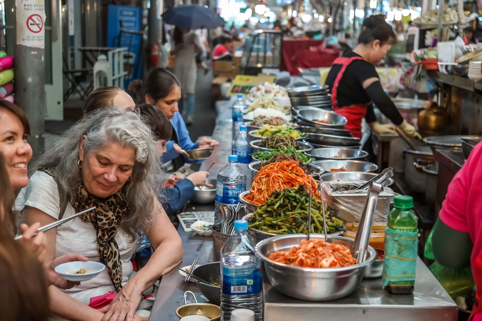 secret food tour seoul: Gwangjang Market